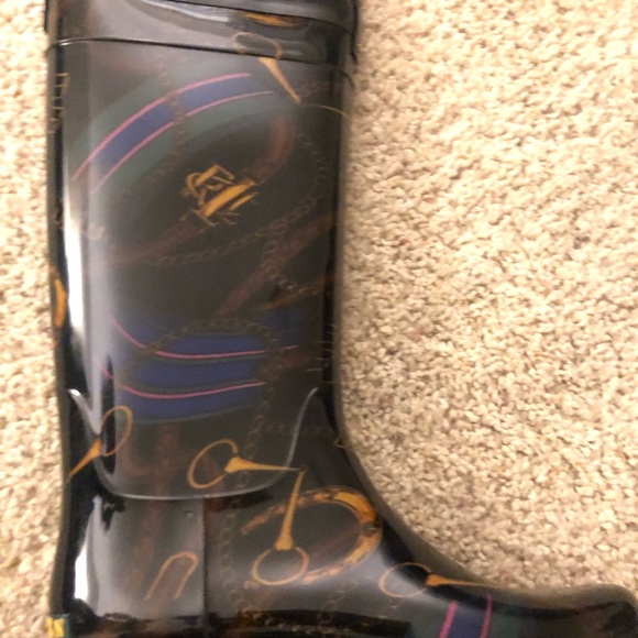 Women Rain Boots - Picture 5 of 6